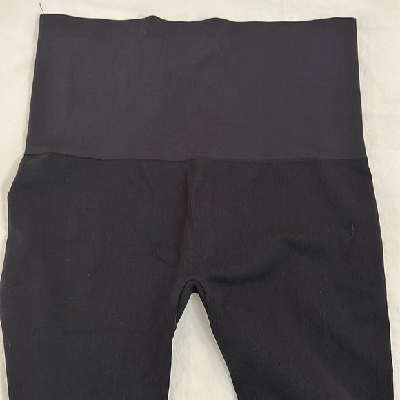 Spanx Seamless Zipper Leggings - Picture 5 of 7